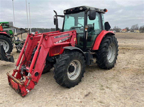 Massey Ferguson 5445