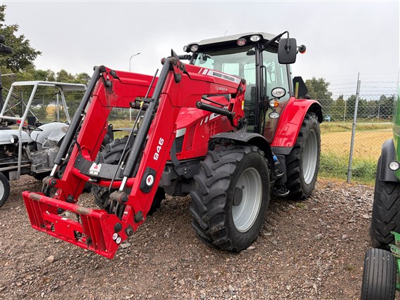 Massey Ferguson 5613 Dyna-4